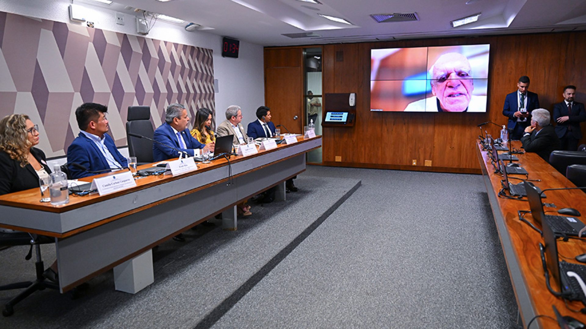 À bancada, senador Astronauta Marcos Pontes (PL-SP).