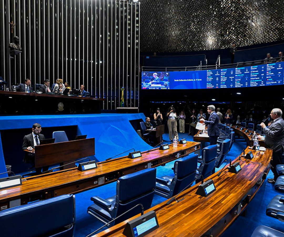 Senado aprova crédito de R$ 15 bilhões para exportadores e agroindústria — Senado Notícias