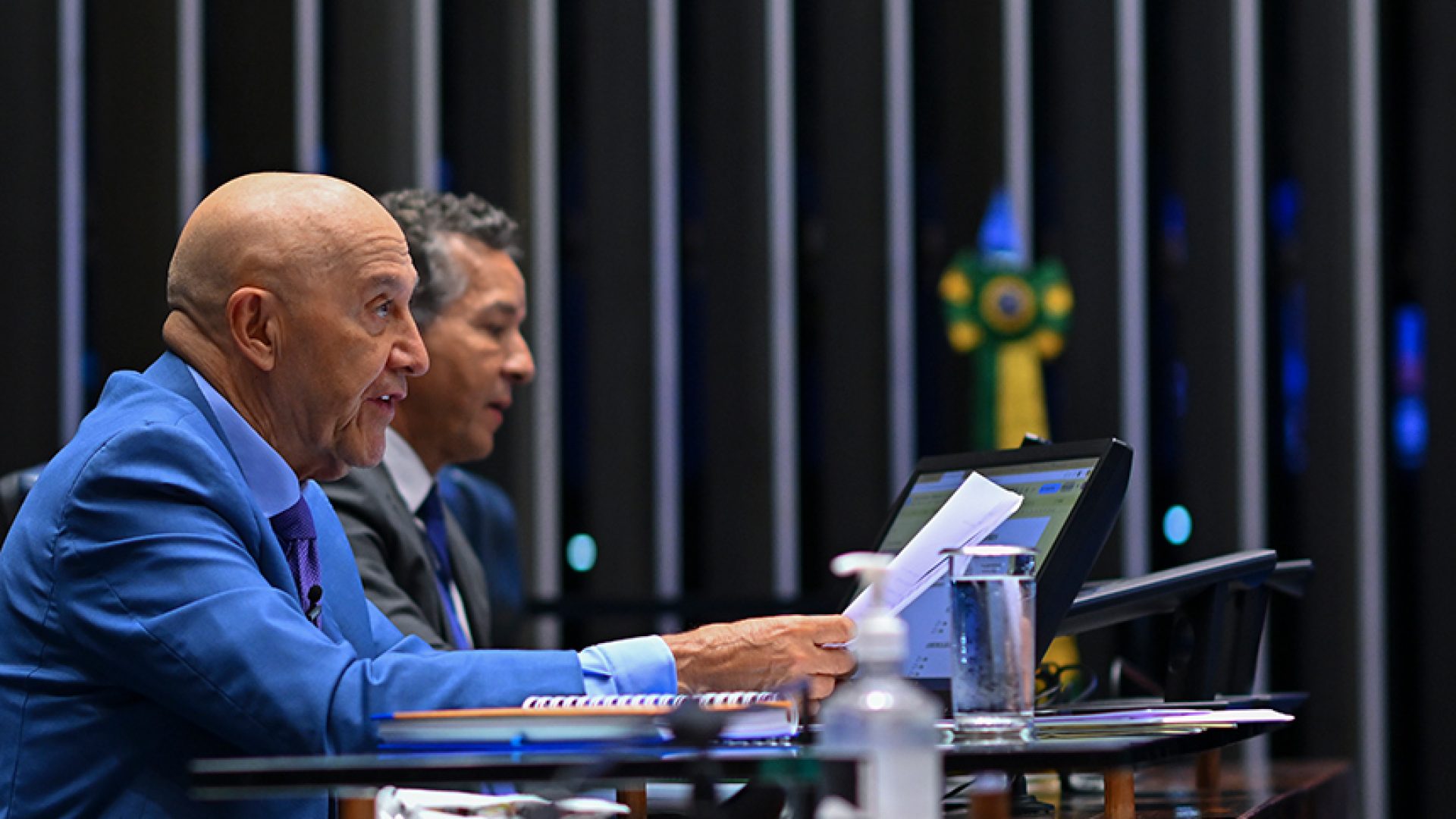 É preciso garantir a permanência dos alunos nas escolas — Senado Notícias