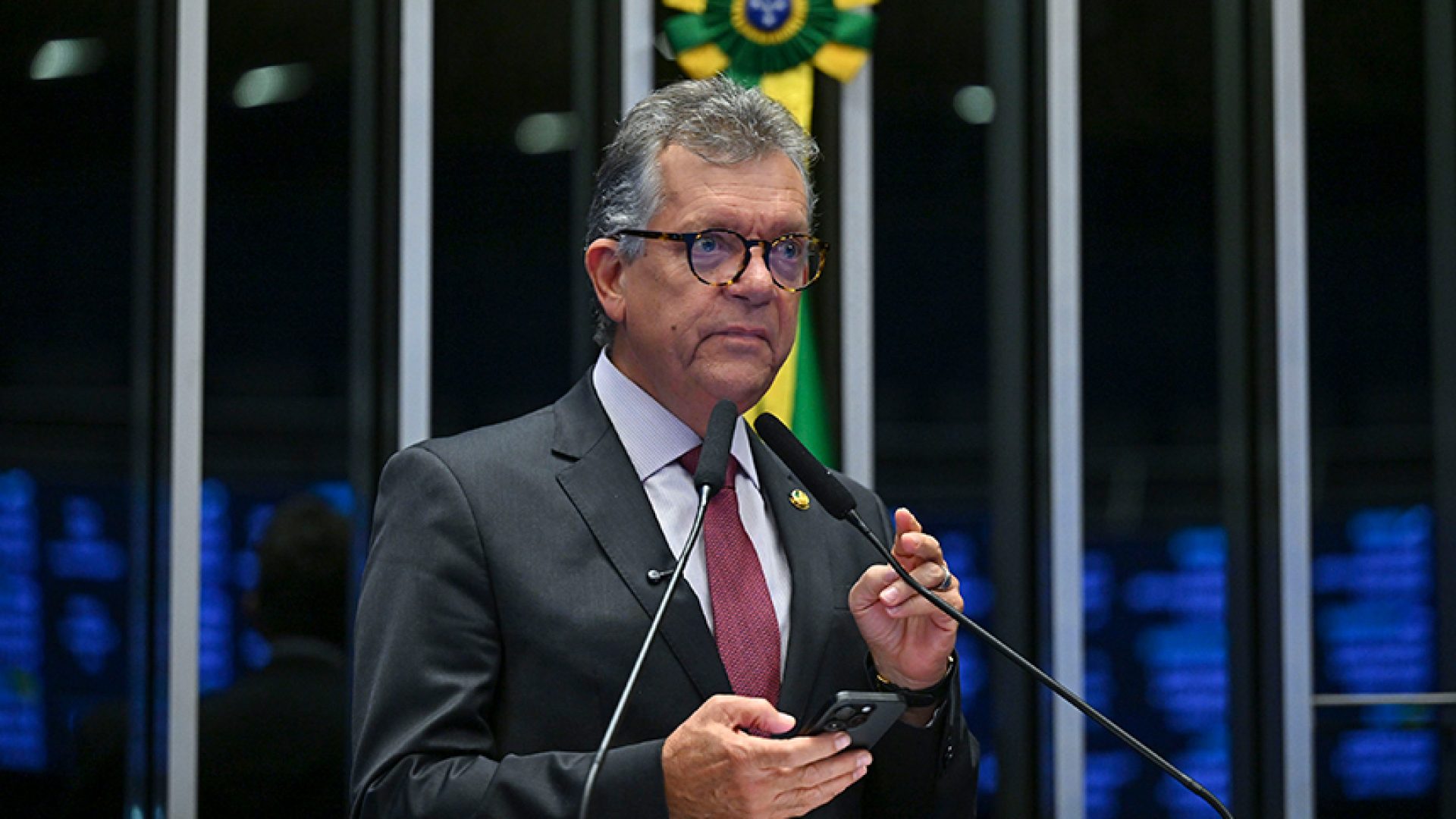 Em discurso, à tribuna,  senador Laércio Oliveira (PP-SE).