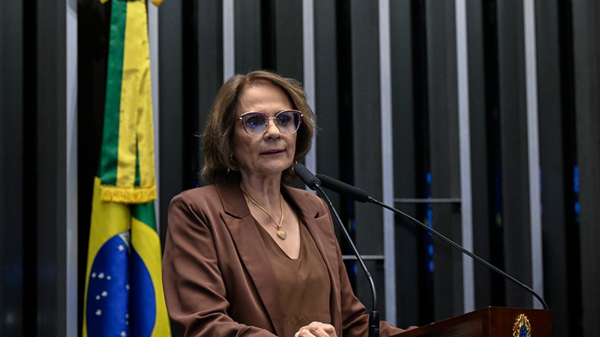 Em discurso, à tribuna, senadora Damares Alves (Republicanos-DF).