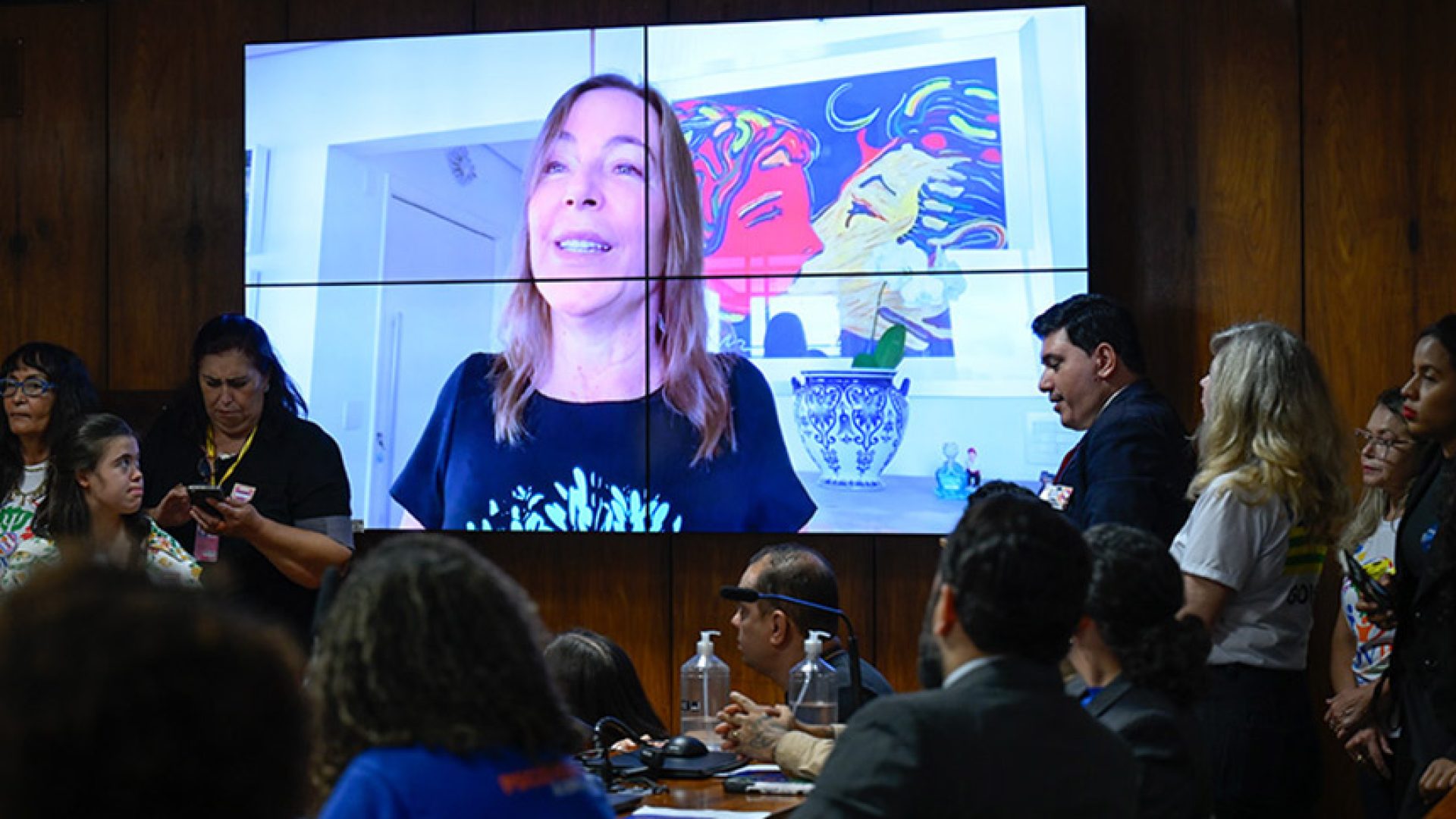 Em pronunciamento via videocoferência, senadora Mara Gabrilli (PSD-SP).
