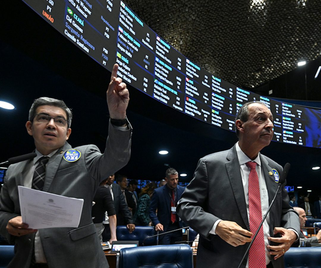 Aumento de pena para furto e roubo de combustíveis vai à sanção — Senado Notícias