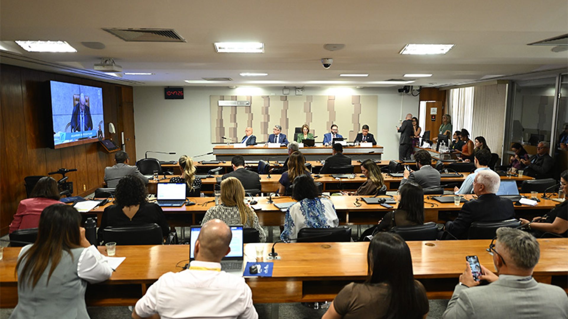 CDH acompanha julgamento no STF — Senado Notícias