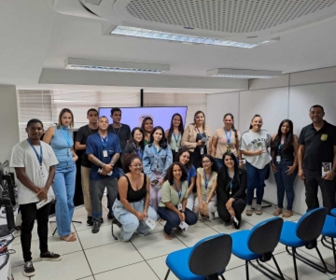 PCDF realiza ações de prevenção voltadas à segurança digital e conscientização sobre drogas em Águas Claras