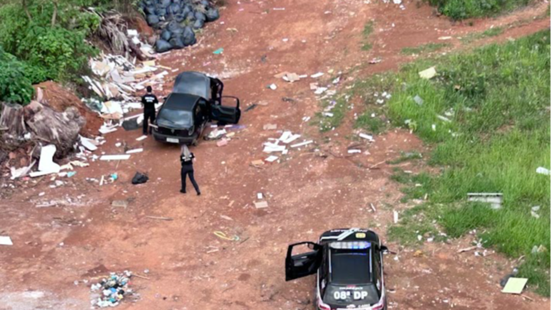 Fiscalizações do Detran-DF flagram 28 motoristas alcoolizados e recuperam carro roubado