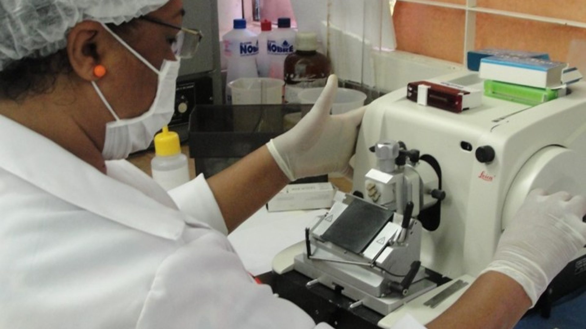 FAPDF lança edital com R$ 4 milhões para bolsas de pós-graduação no DF