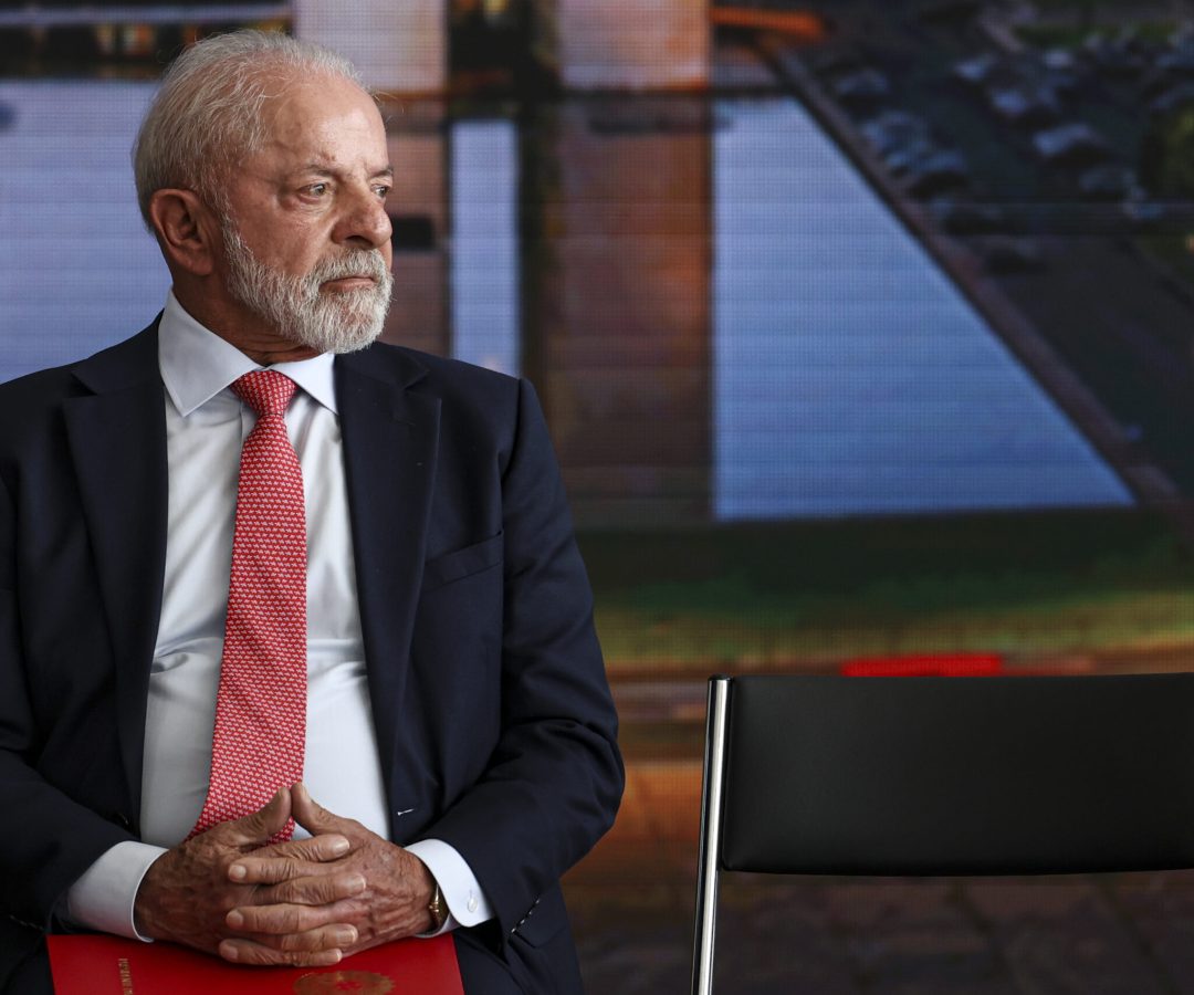 Lula celebra vitória de Caetano e Bethânia no Grammy 2026