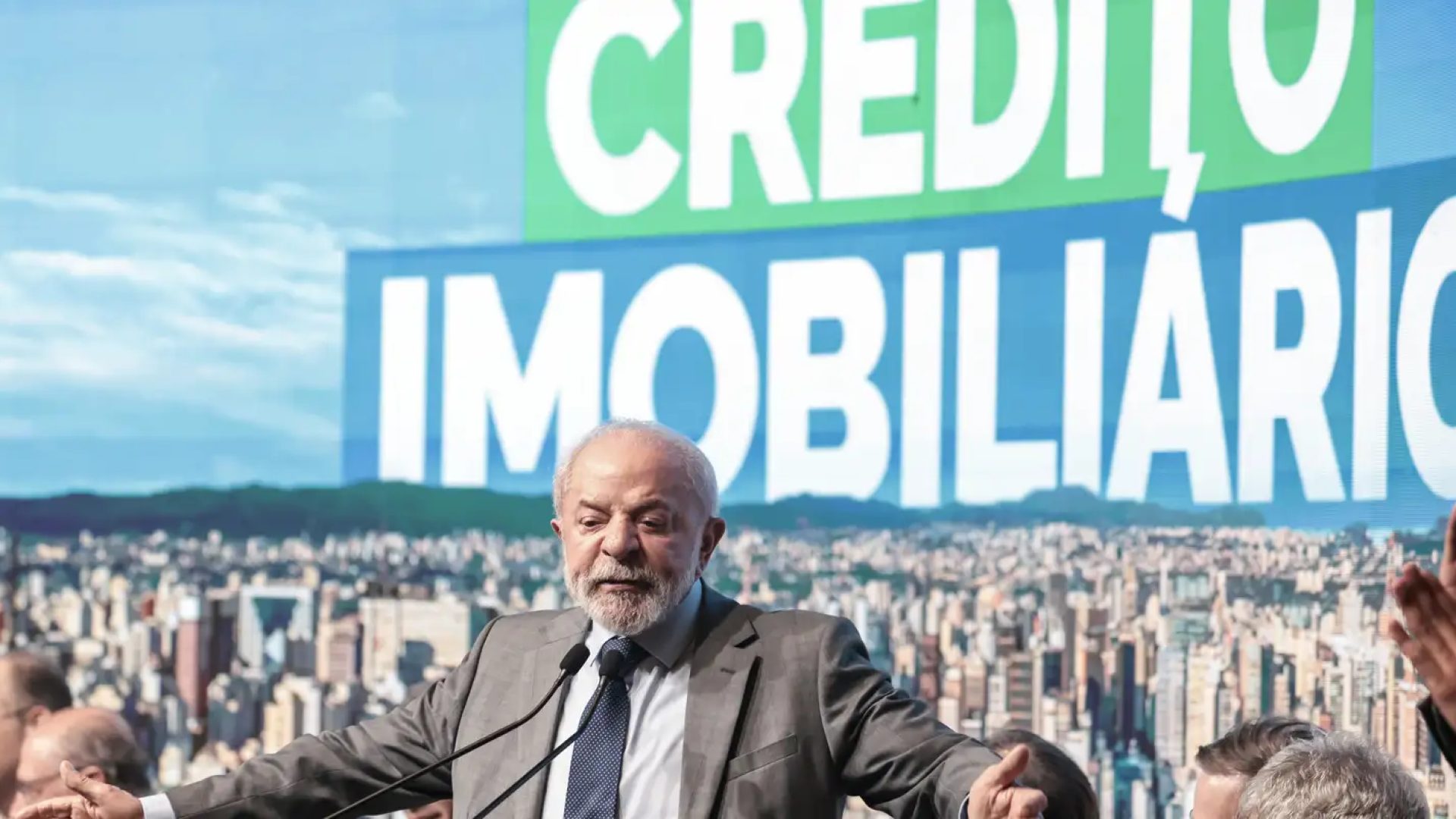 Nunca deveria ter sido truncada, diz Lula sobre relação com Trump