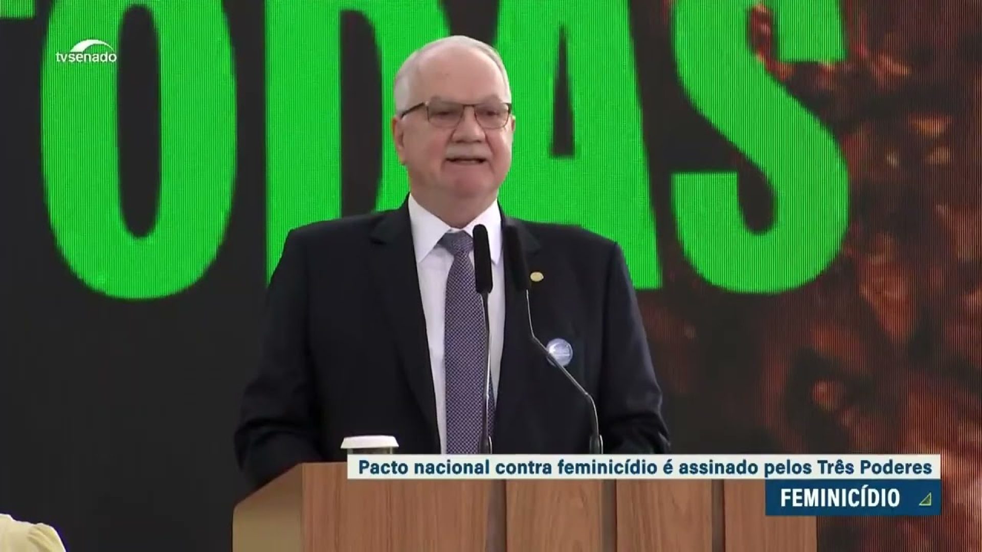 Pacto contra o feminicídio é assinado por representantes dos três Poderes — Senado Notícias