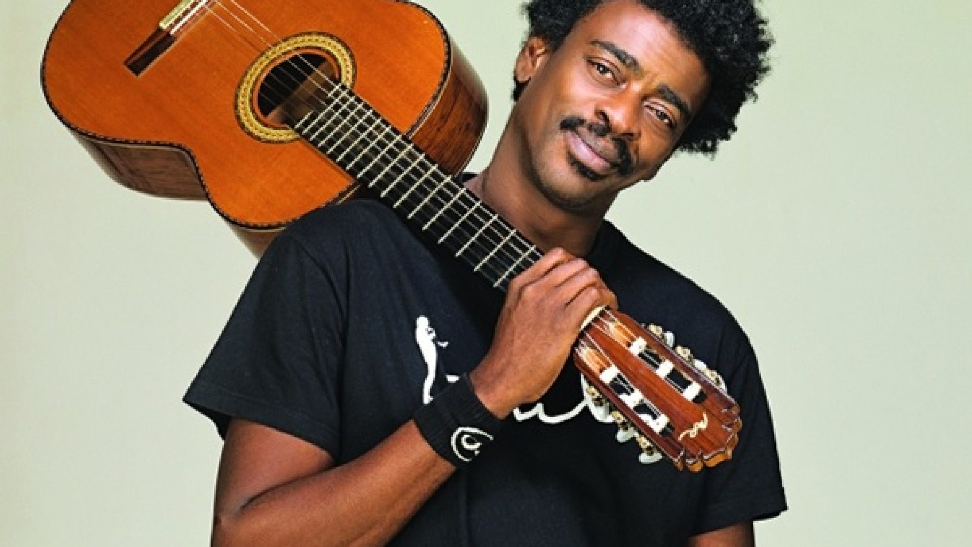 3110395943 acompanhe participacao de seu jorge no panico