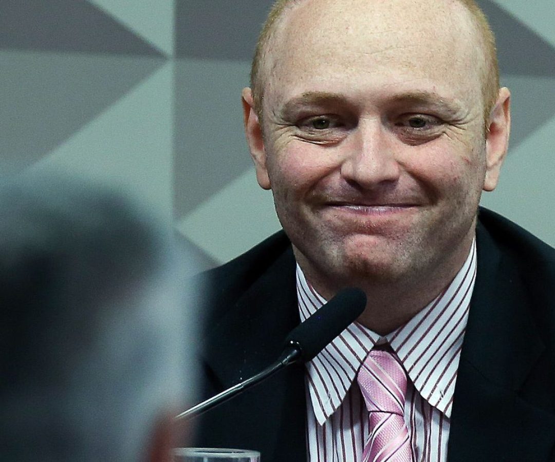 Moraes homologa redução da pena de hacker após aprovação no Enem