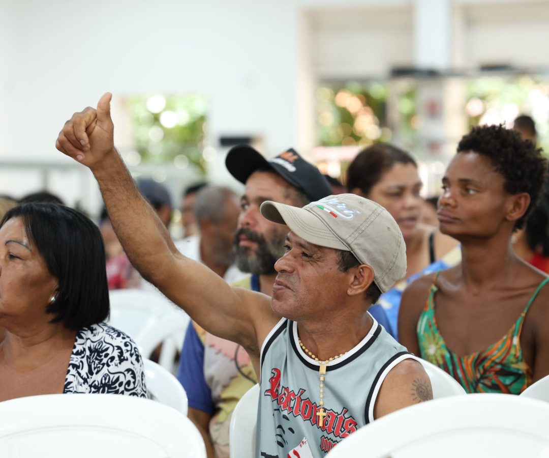 Audiência em Samambaia debate restaurantes comunitários e concurso da Sedes
