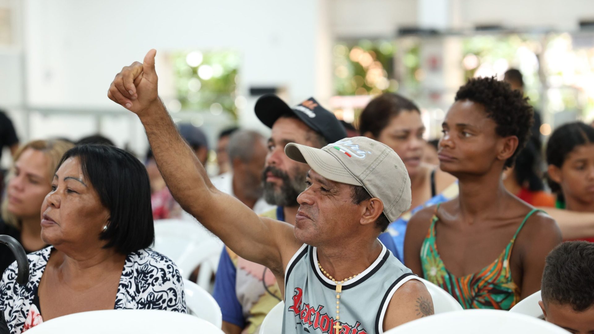 Audiência em Samambaia debate restaurantes comunitários e concurso da Sedes