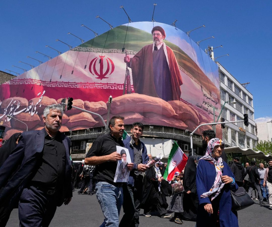 40o-dia-da-morte-de-Khamenei.jpg