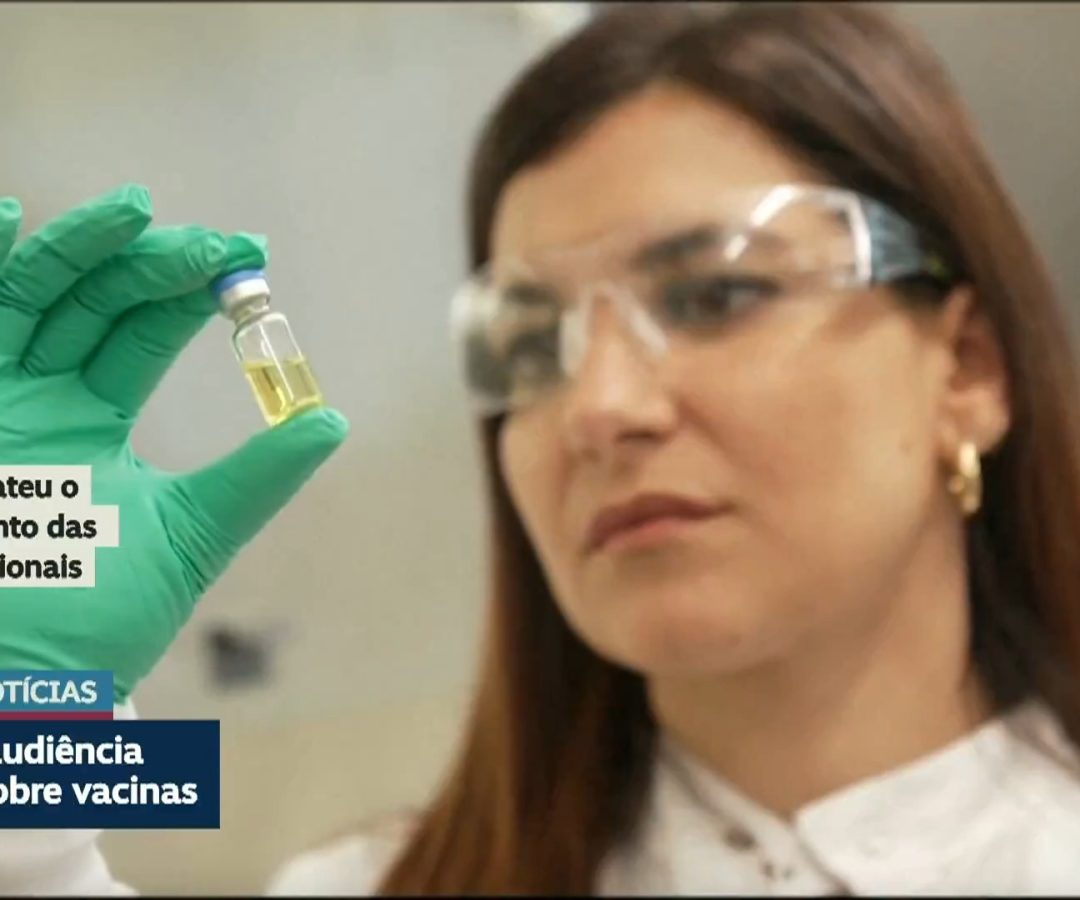 Em audiência na CCT, governo reforça compromisso com vacinação — Senado Notícias