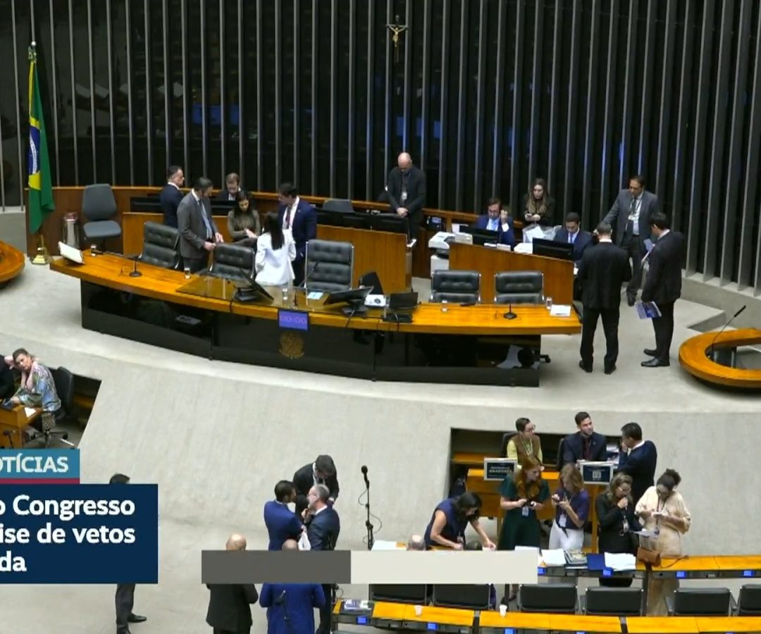 Davi Alcolumbre cancela sessão do Congresso e anuncia nova convocação — Senado Notícias