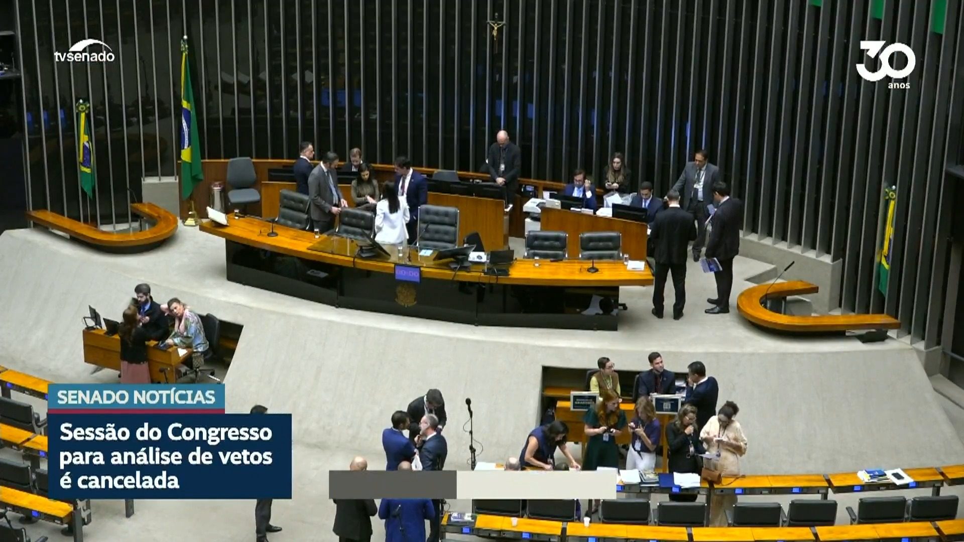 Davi Alcolumbre cancela sessão do Congresso e anuncia nova convocação — Senado Notícias
