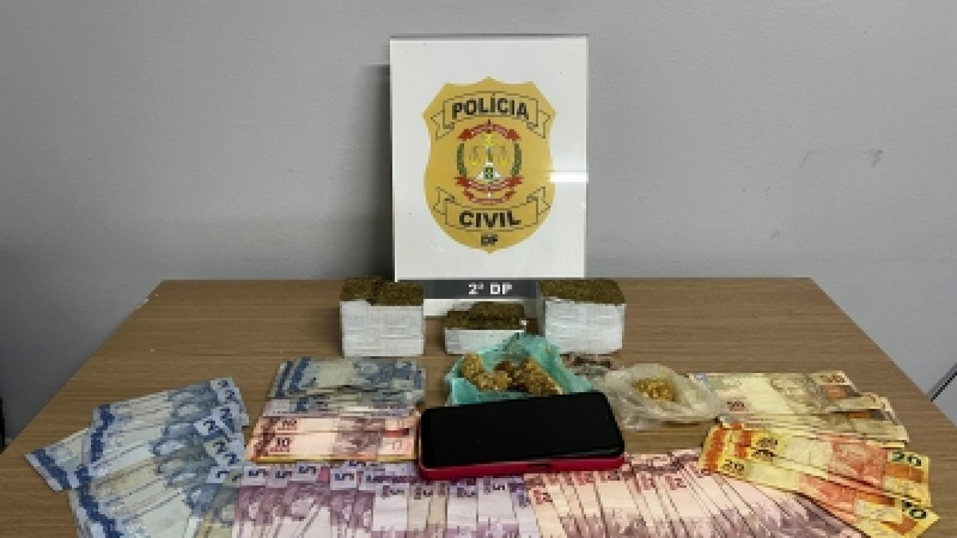2ª DP combate o tráfico de drogas