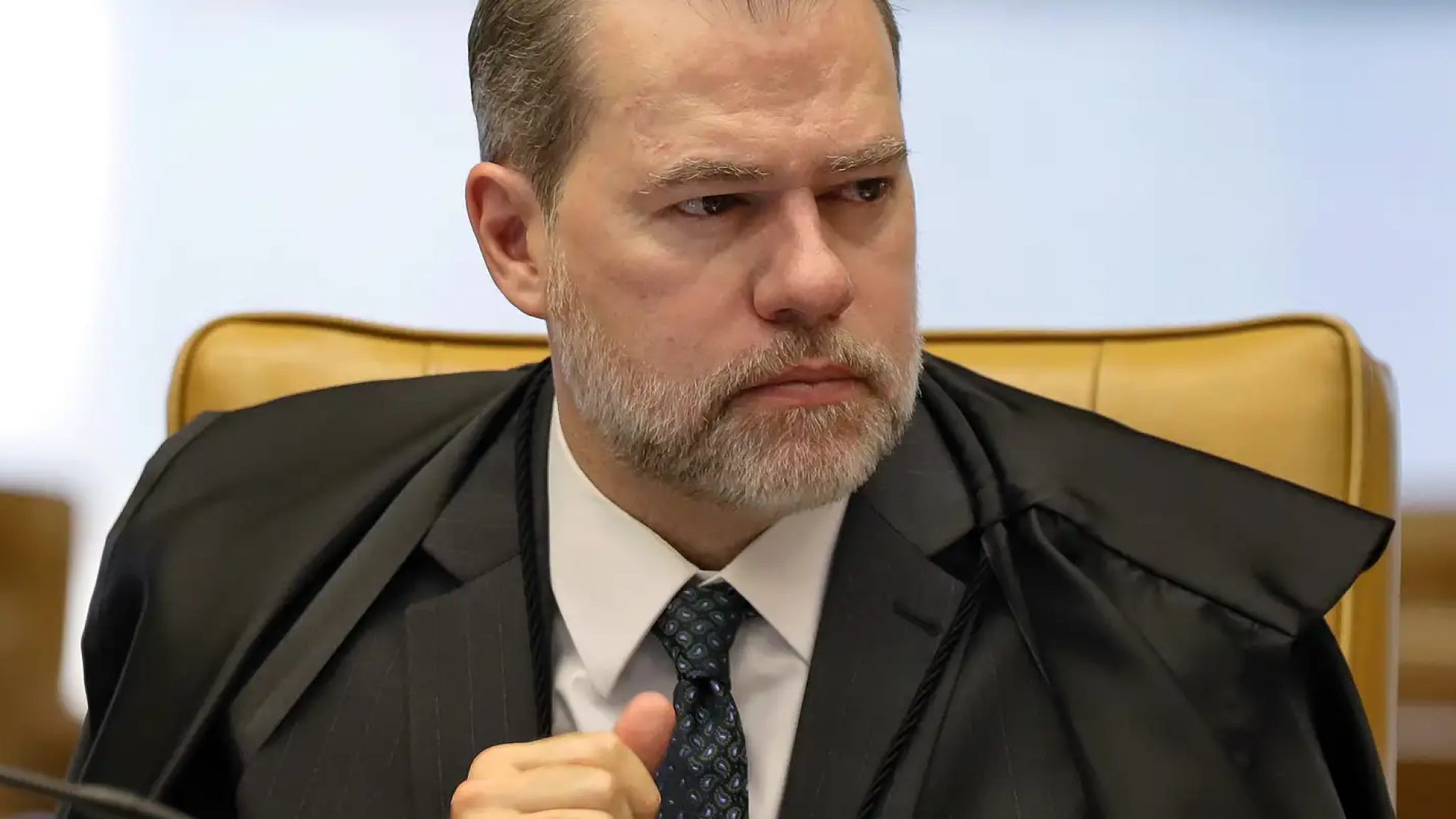 PF pede a Fachin suspeição de Toffoli no inquérito do Banco Master