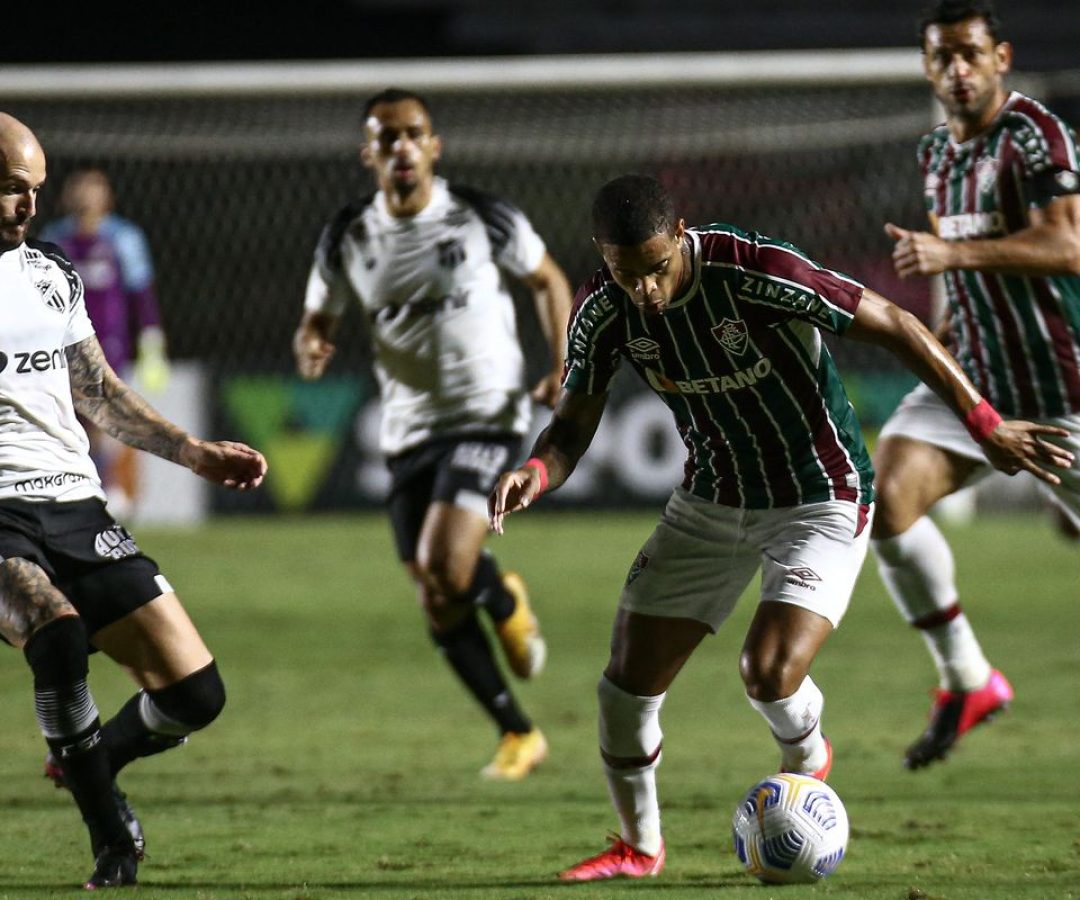Nacional transmite partida entre Ceará e Fluminense neste domingo