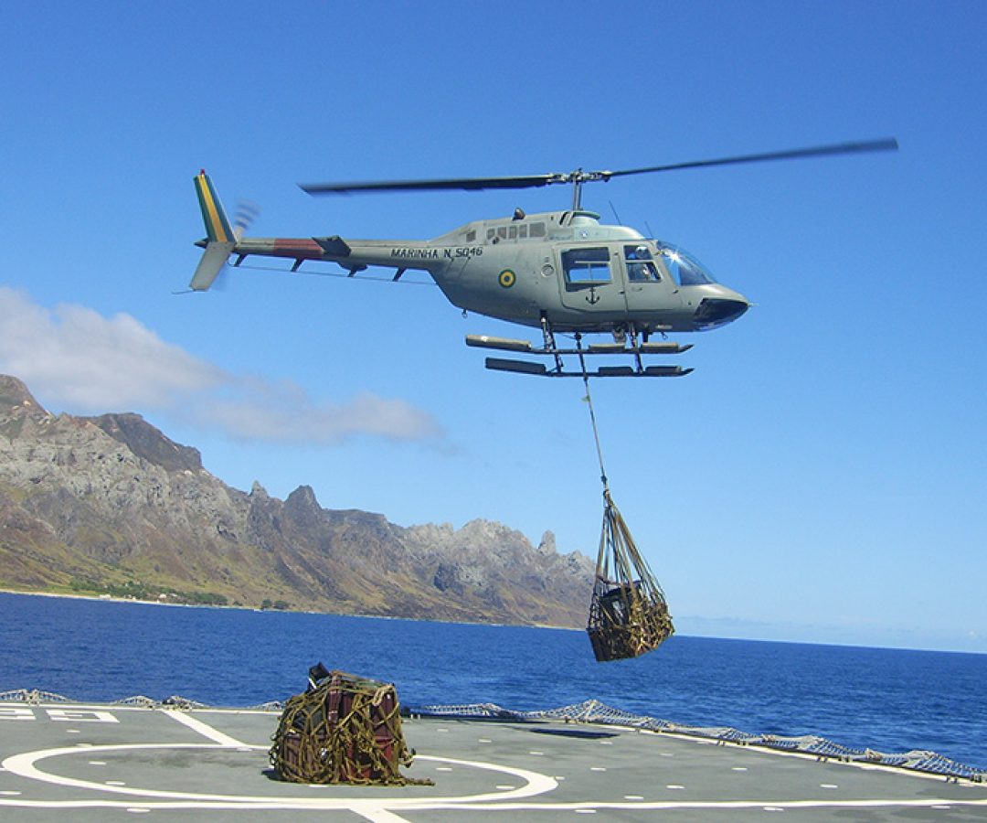 Autorizada doação de helicópteros da PF e da Marinha ao Paraguai e ao Uruguai — Senado Notícias