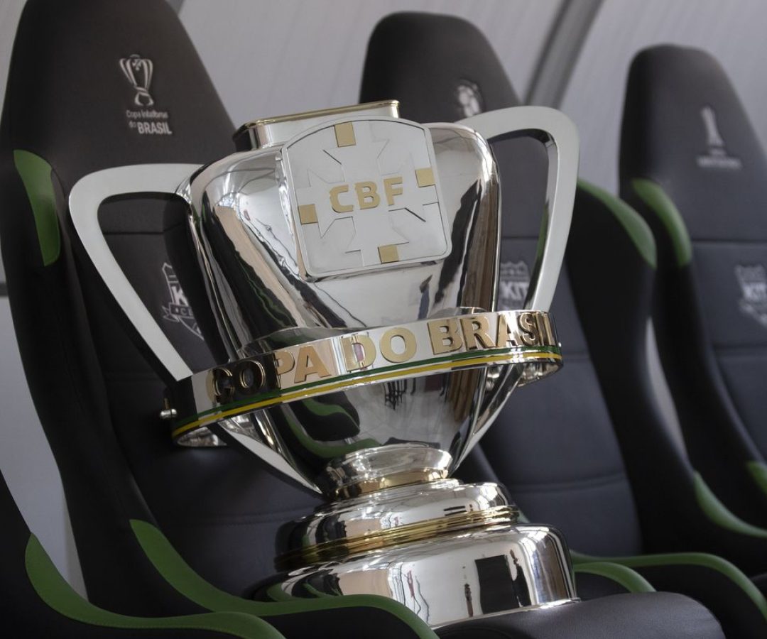 CBF sorteia mandos de campo das semifinais da Copa do Brasil
