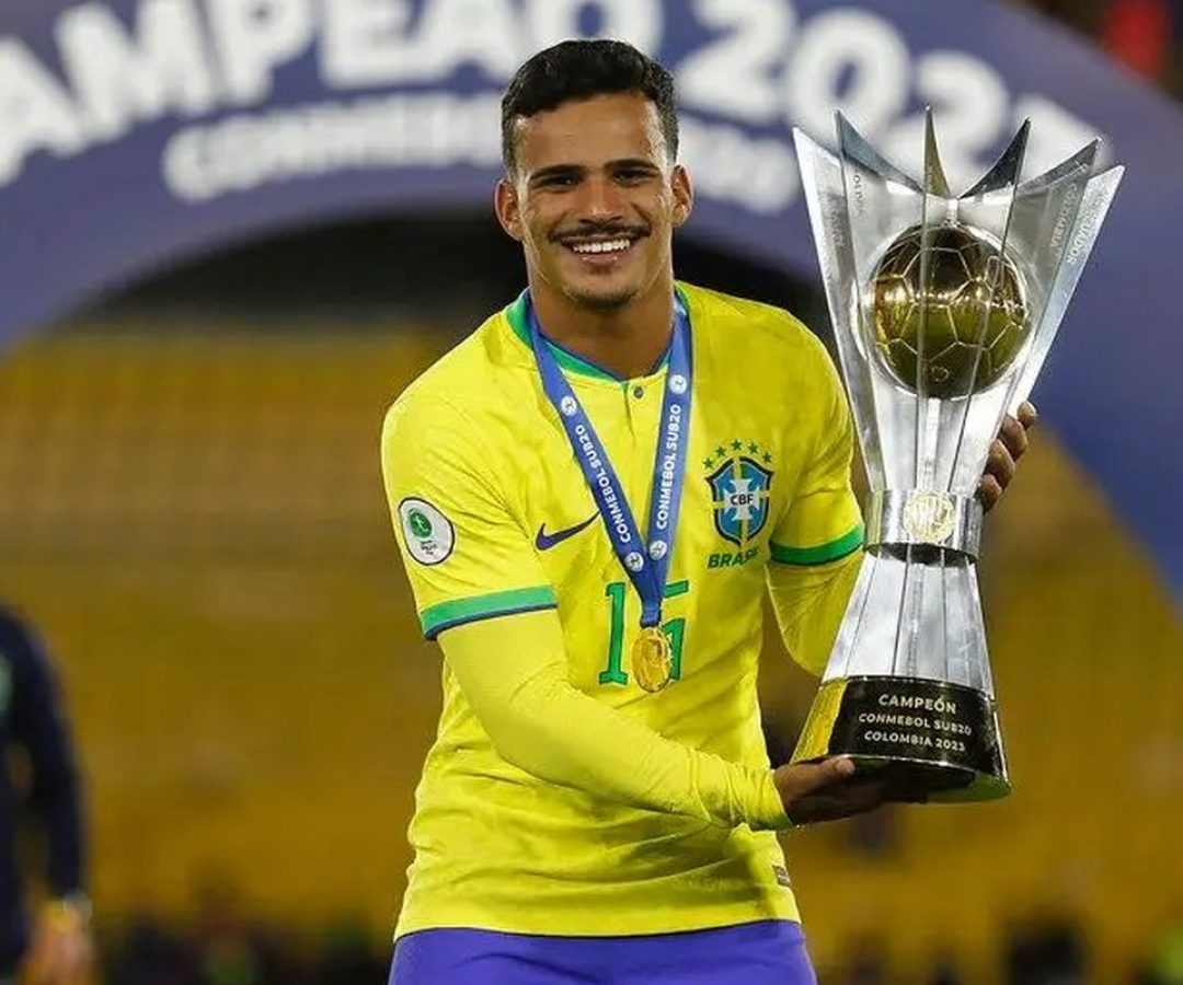 Lateral Kaiki é convocado para amistosos da seleção brasileira