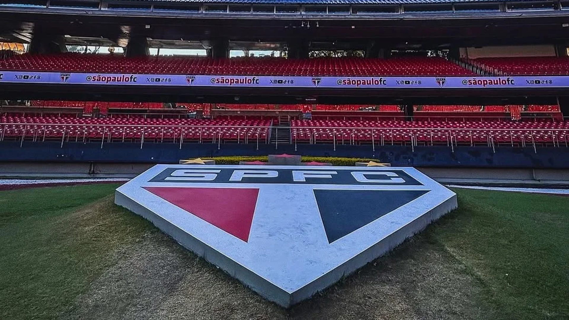 Justiça vai investigar São Paulo por lavagem de dinheiro e crime organizado