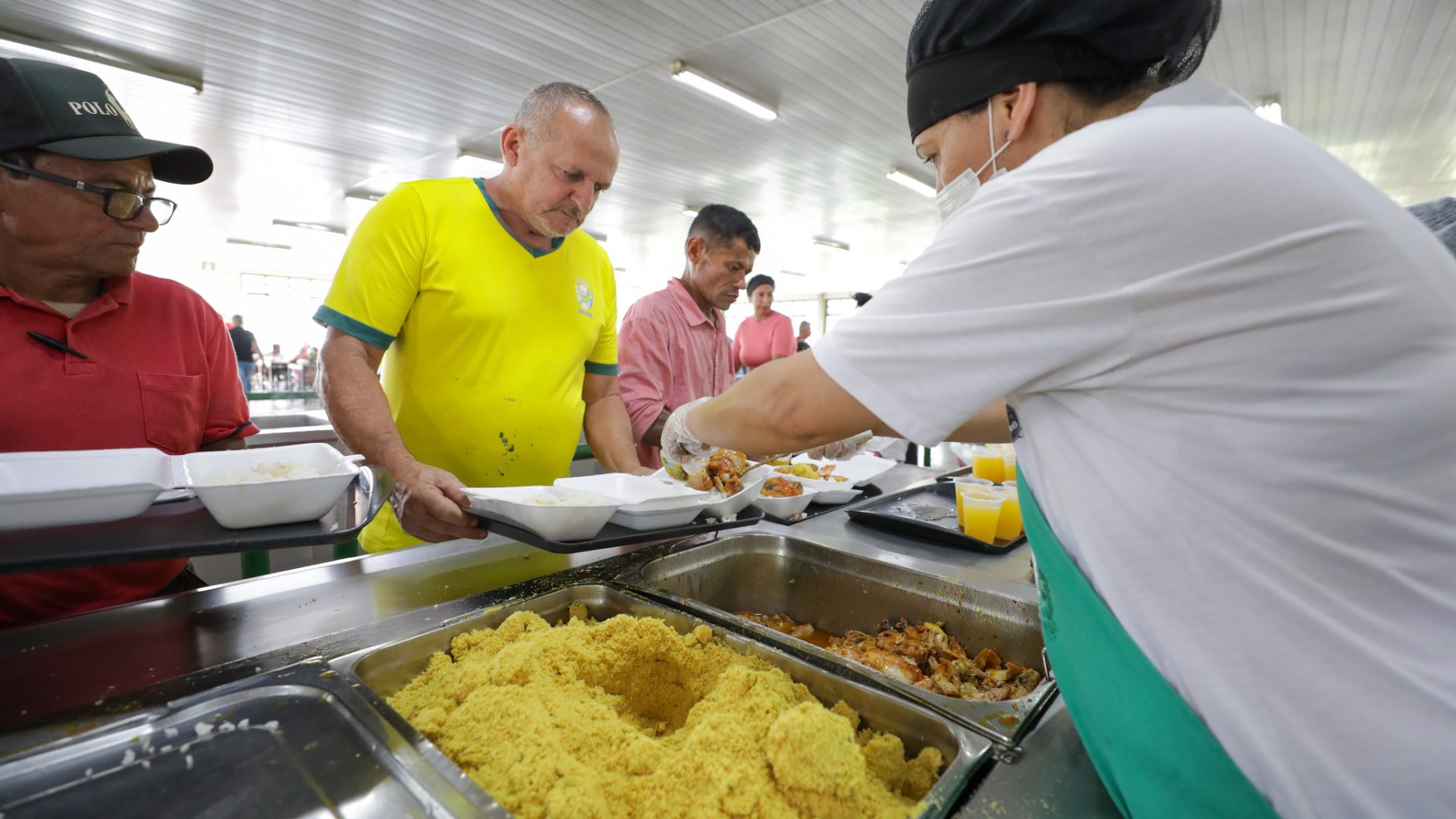 Restaurantes comunitários do DF servem 16,8 milhões de refeições em 2025