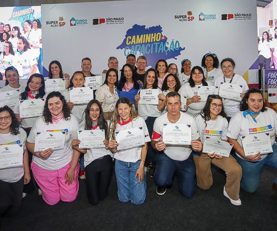 Alunos comemoram formatura da turma do Caminho da Capacitação. Foto: Marcelo S. Camargo/Governo de São Paulo