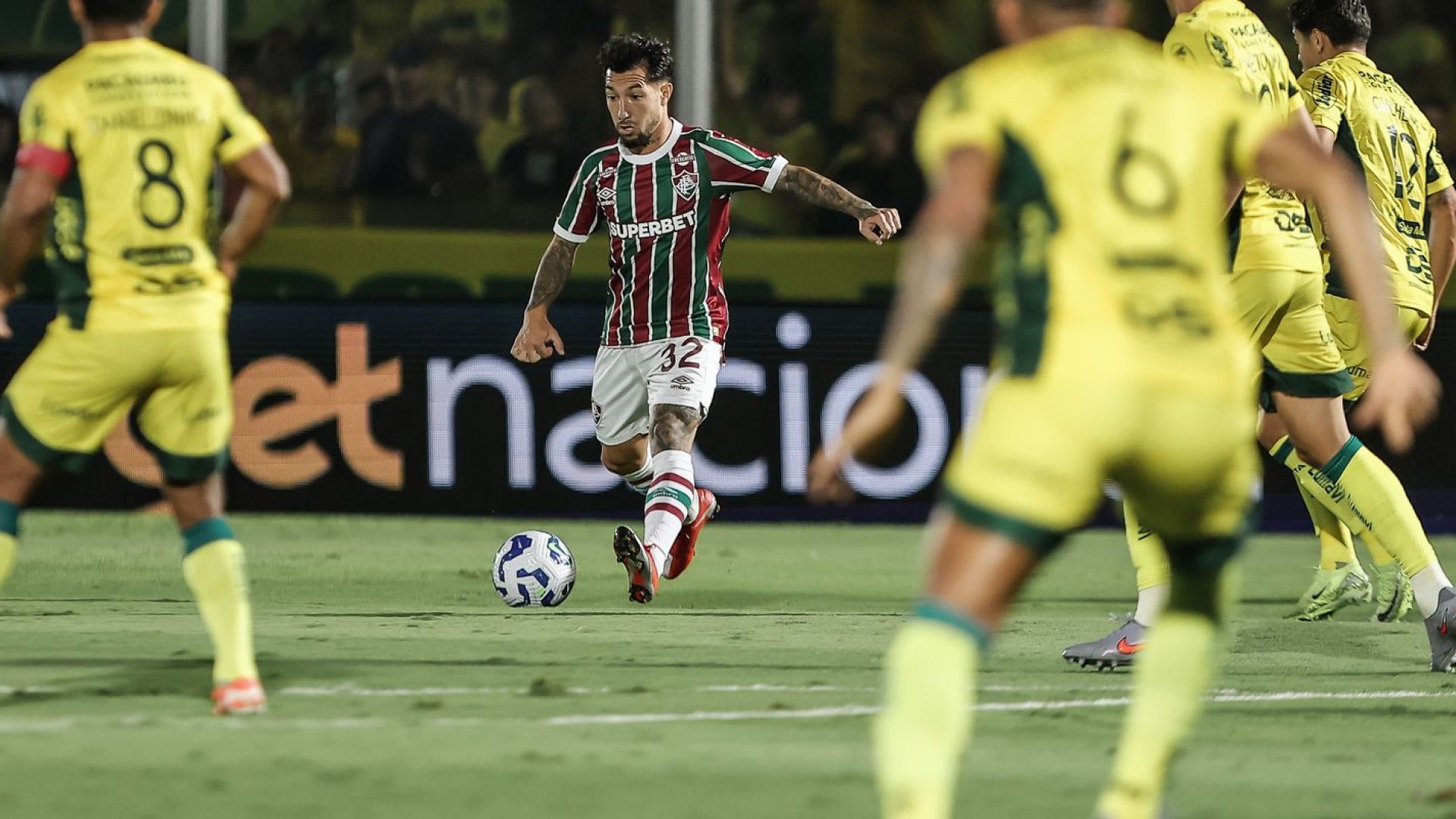 Mirassol derrota Fluminense e se firma no G4 do Campeonato Brasileiro