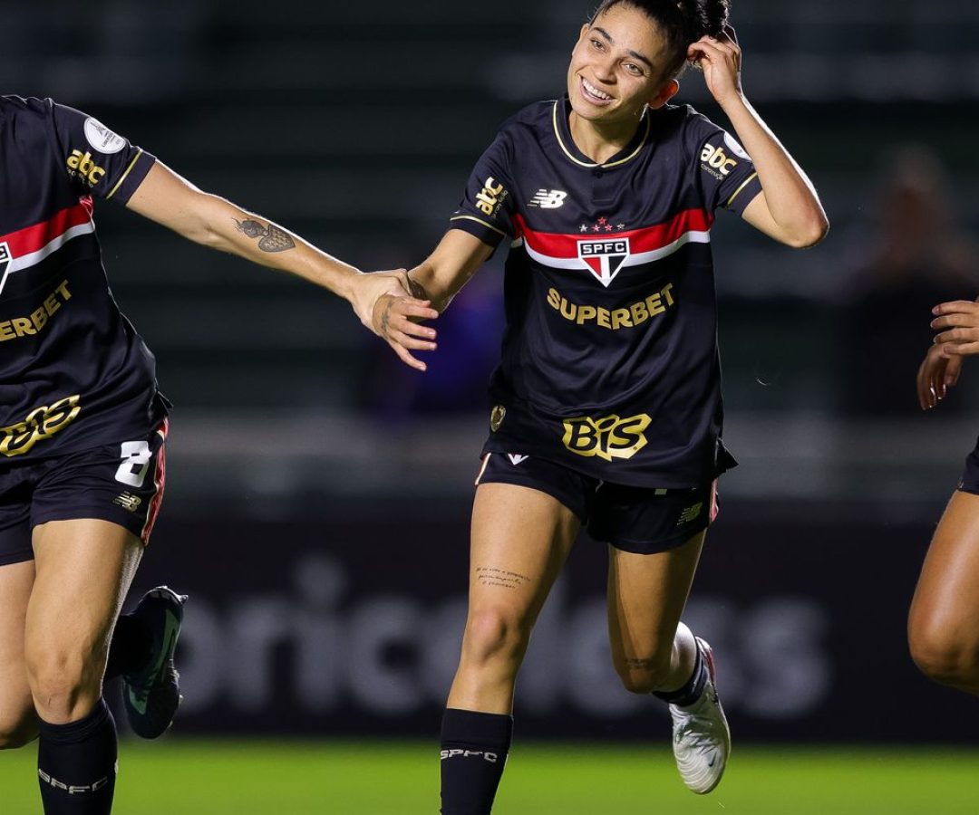São Paulo vence Olimpia para avançar na Libertadores Feminina
