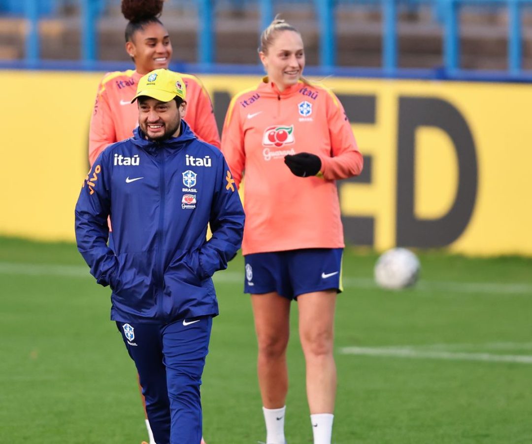 Arthur Elias espera equilíbrio em partida amistosa com Inglaterra