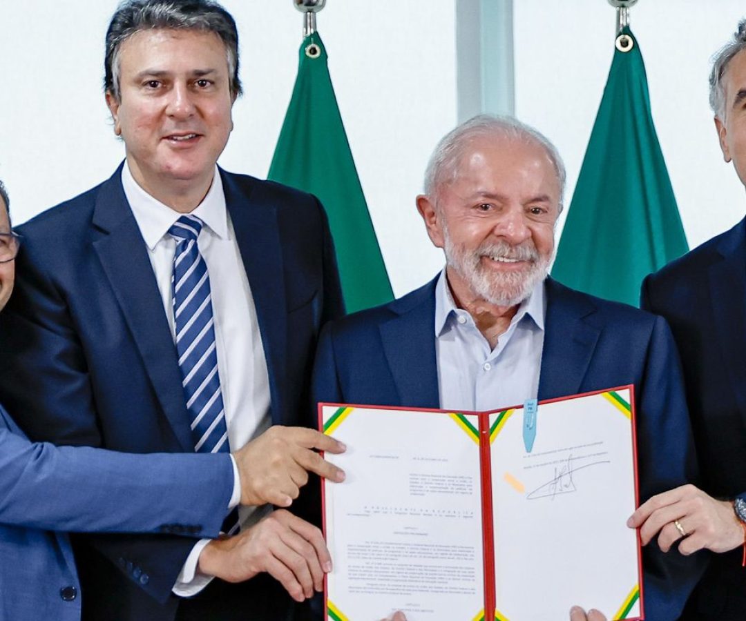 Lula sanciona lei que cria o Sistema Nacional de Educação