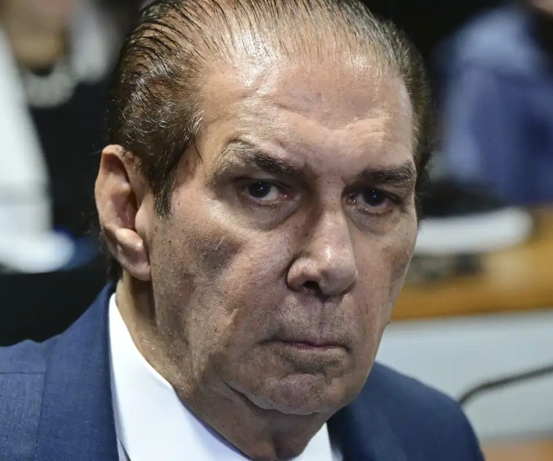 Senador Jader Barbalho tem alta hospitalar depois de 4 dias internado