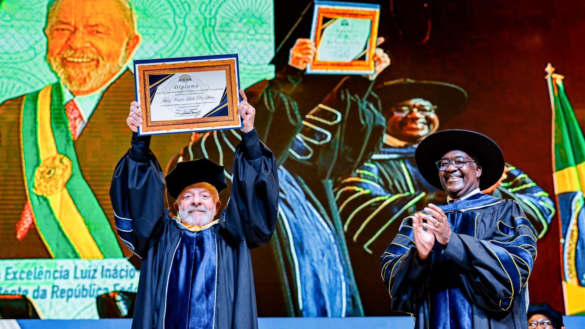 Lula recebe título de doutor honoris causa em Moçambique