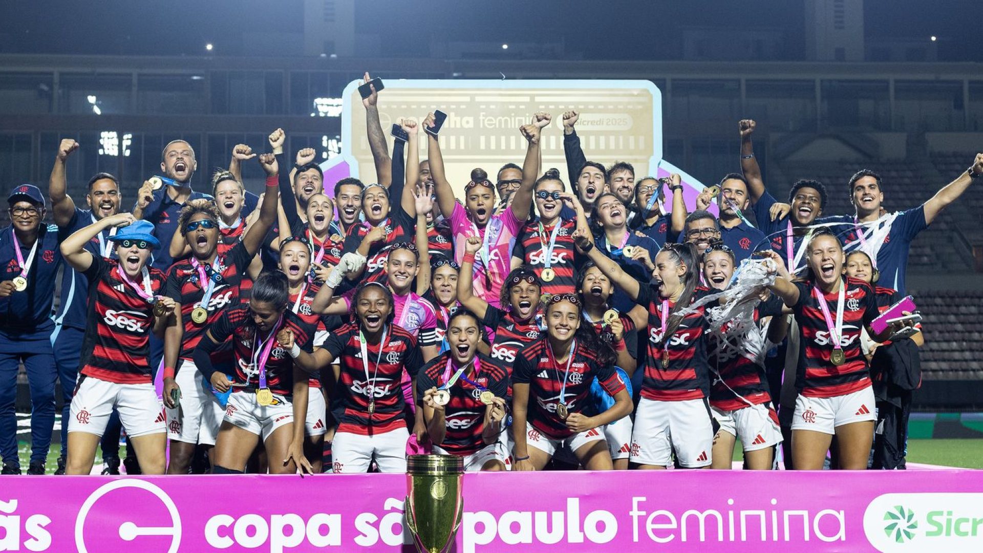 Flamengo goleia Grêmio e conquista Copinha Feminina