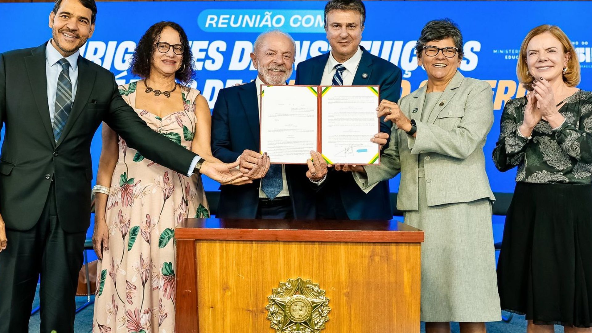 Decreto permite que faculdades comunitárias recebam recursos públicos