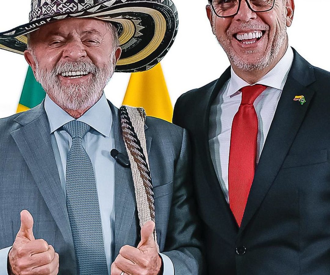 Lula recebe credenciais de nove novos embaixadores