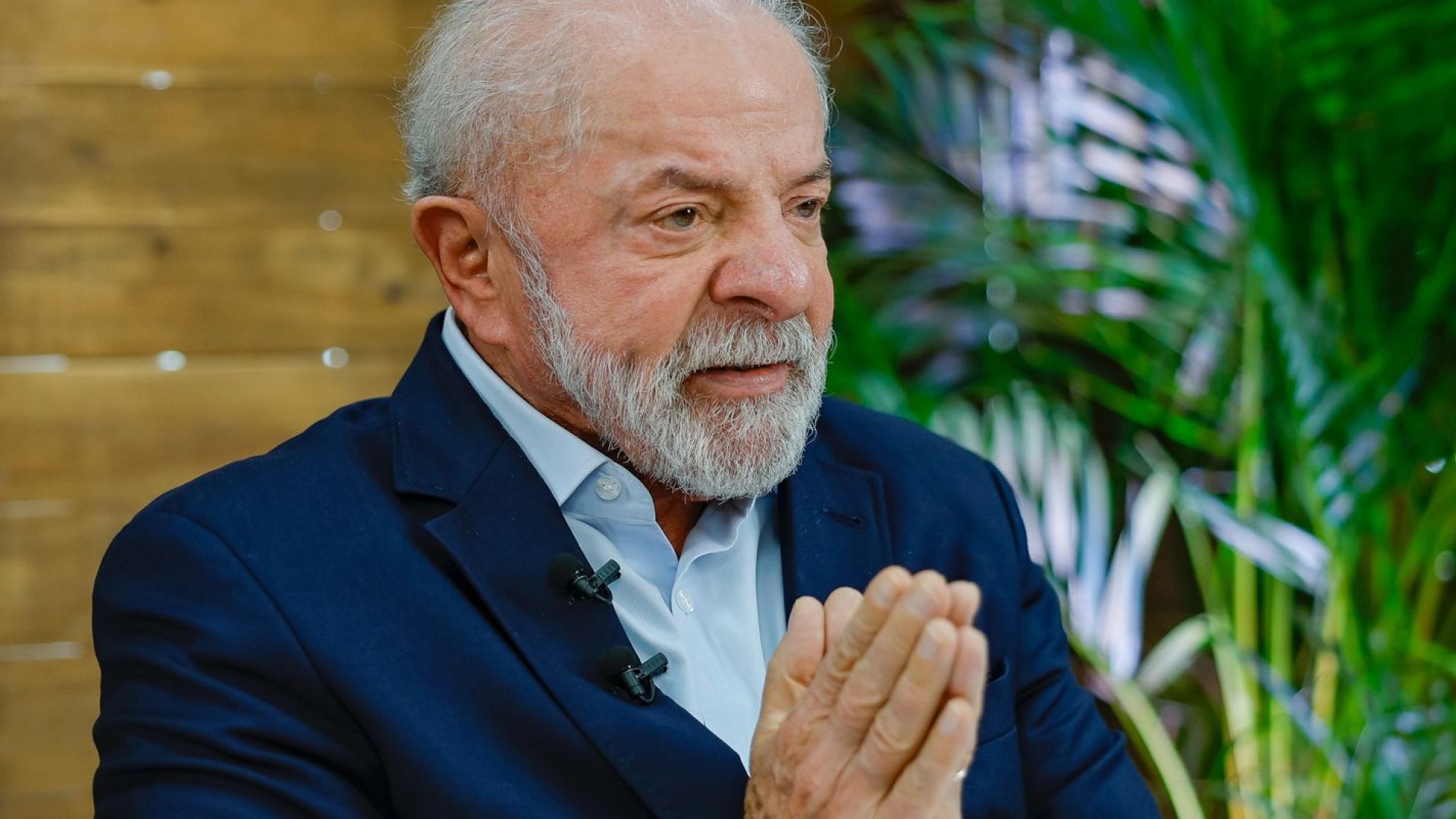 Lula pede mobilização contra "indústria de contar mentiras"