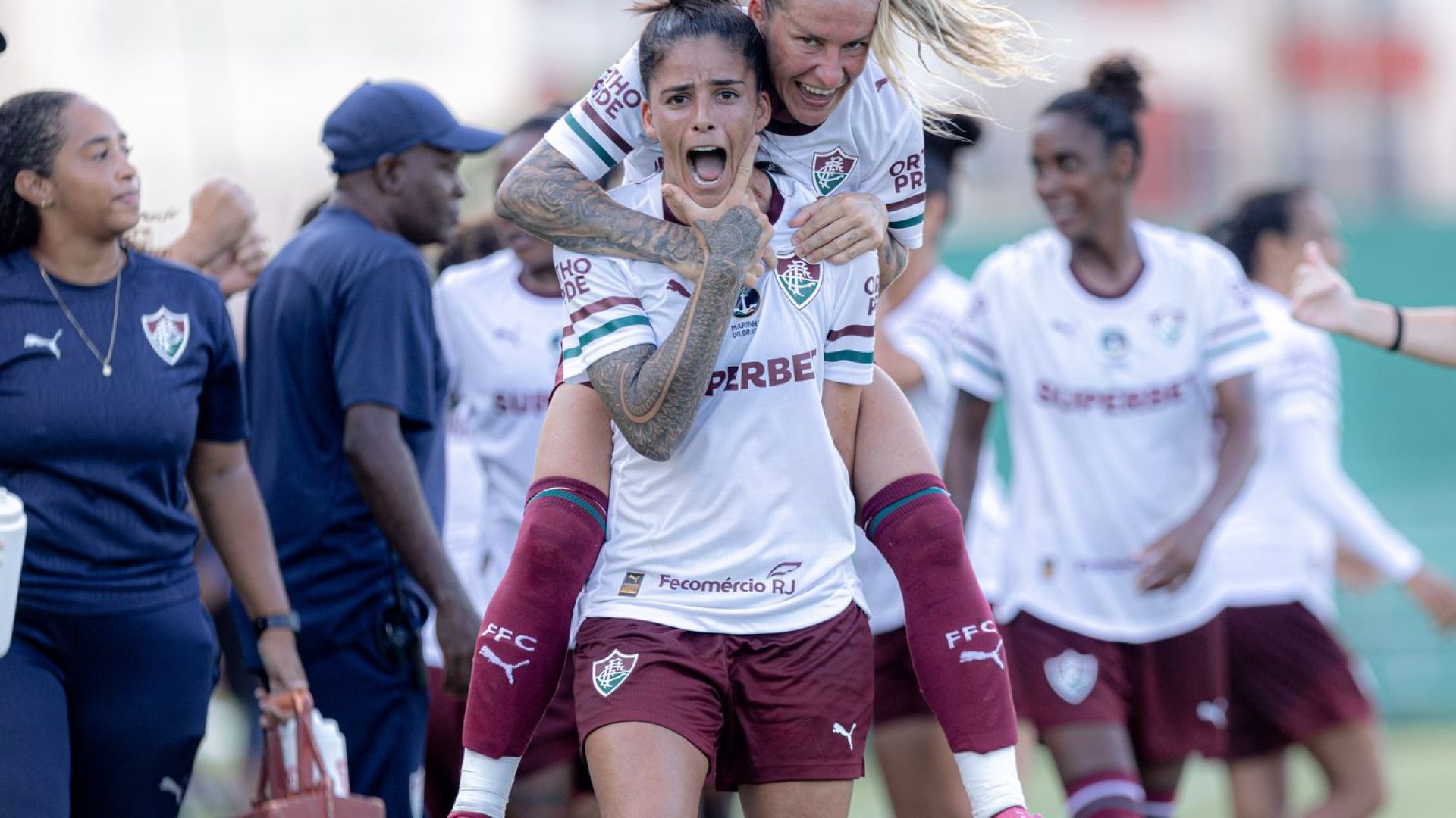 Com gol no fim, Fluminense bate Vitória pelo Brasileirão Feminino