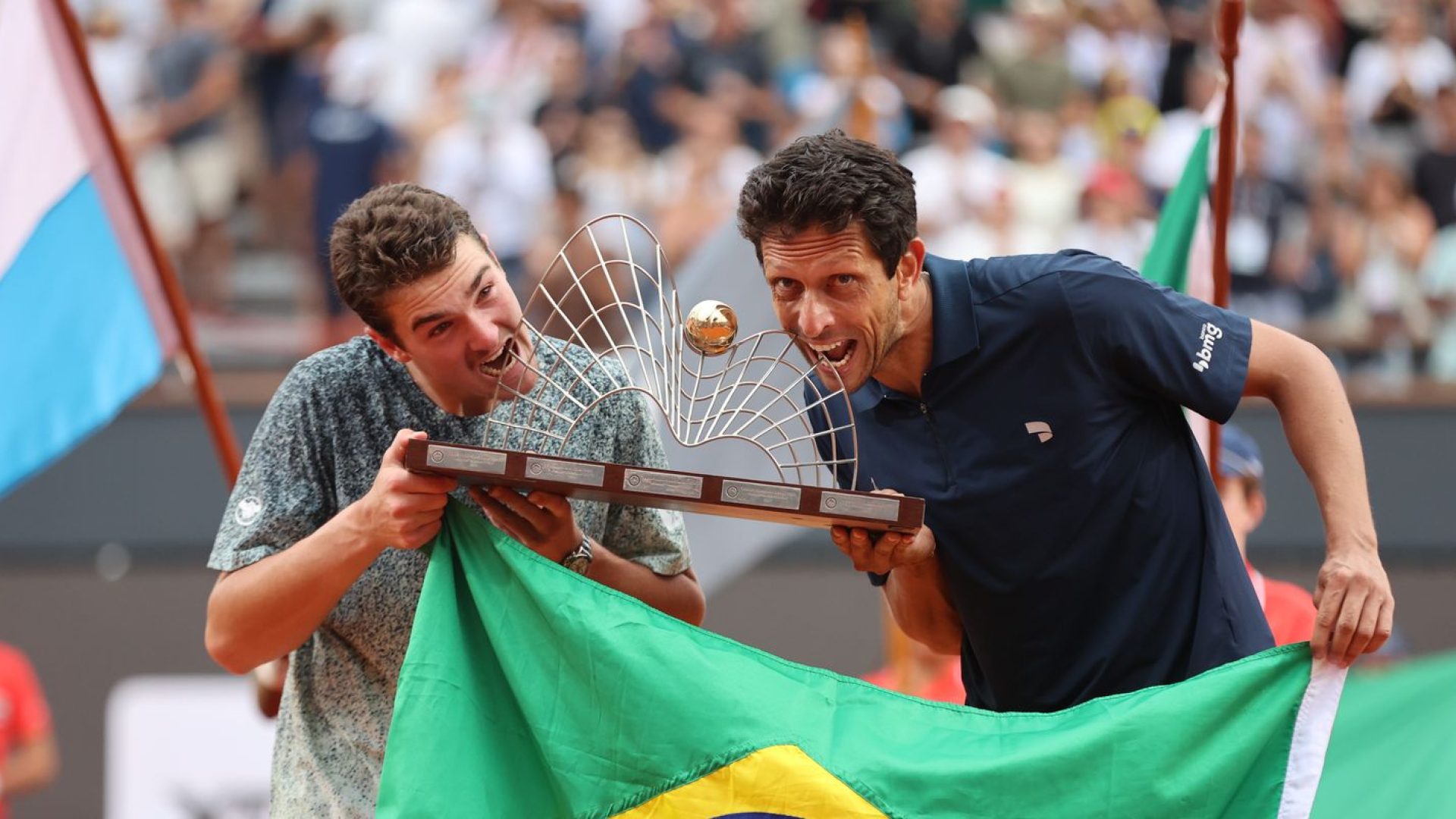 João Fonseca e Marcelo Melo garantem título de duplas do Rio Open