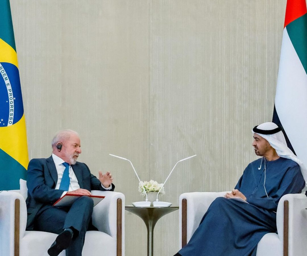 Lula se reuniu com presidente dos Emirados Árabes Unidos