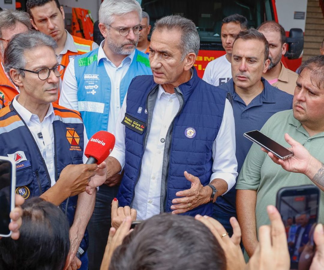 Minas Gerais: prioridade é resgate e auxílio a vítimas, diz ministro