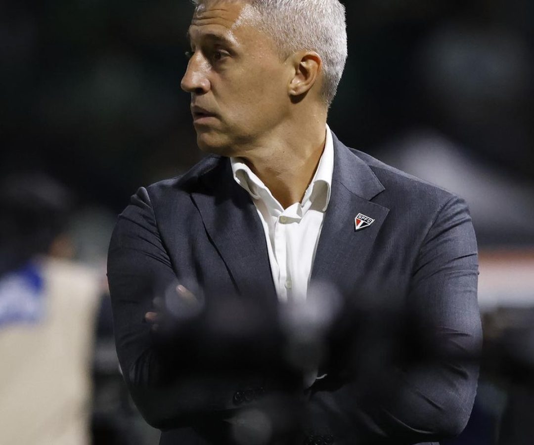 São Paulo anuncia demissão do técnico Hernán Crespo