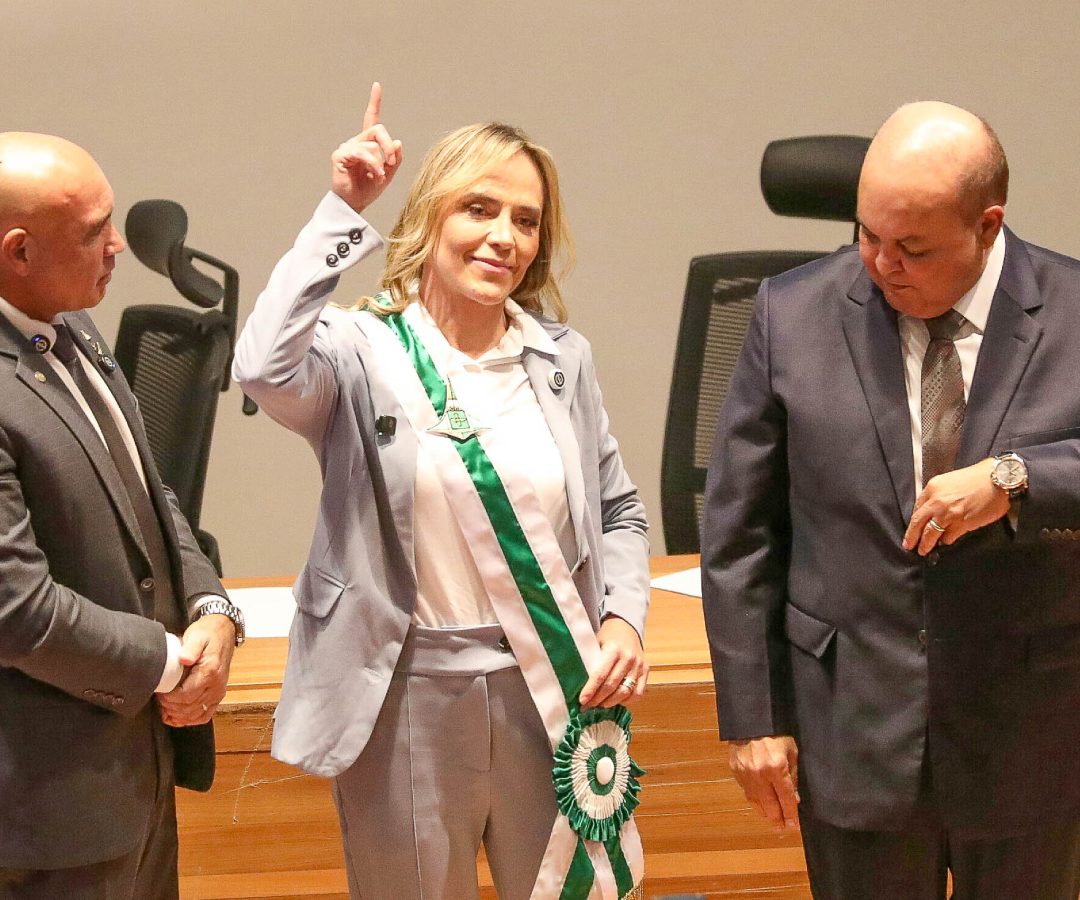 Celina Leão é empossada governadora do Distrito Federal