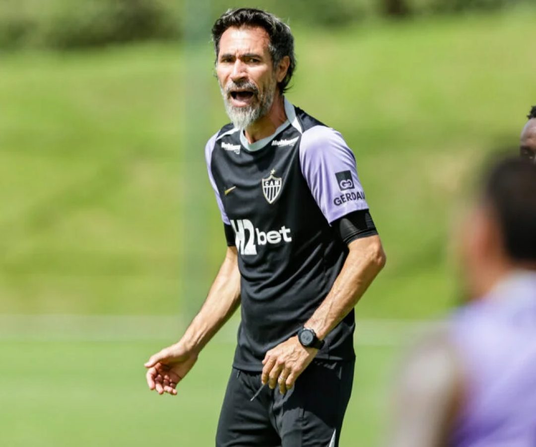 Atlético-MG recebe o Athletico-PR e busca a segunda vitória seguida no Brasileirão