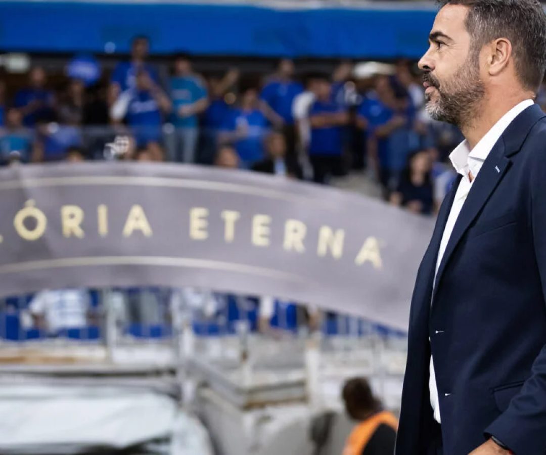 Cruzeiro enfrenta Grêmio em duelo decisivo no Brasileirão
