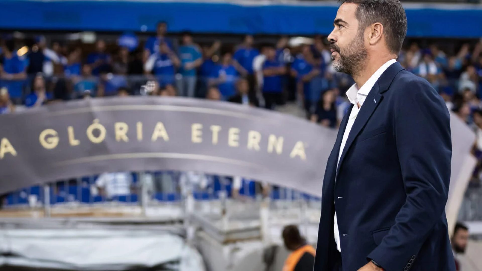 Cruzeiro enfrenta Grêmio em duelo decisivo no Brasileirão